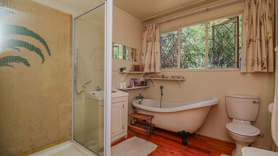 4 Bedroom Property for Sale in Knysna Heights Western Cape